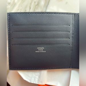 A gift never used. Immaculately kept in box with original sale receipt.